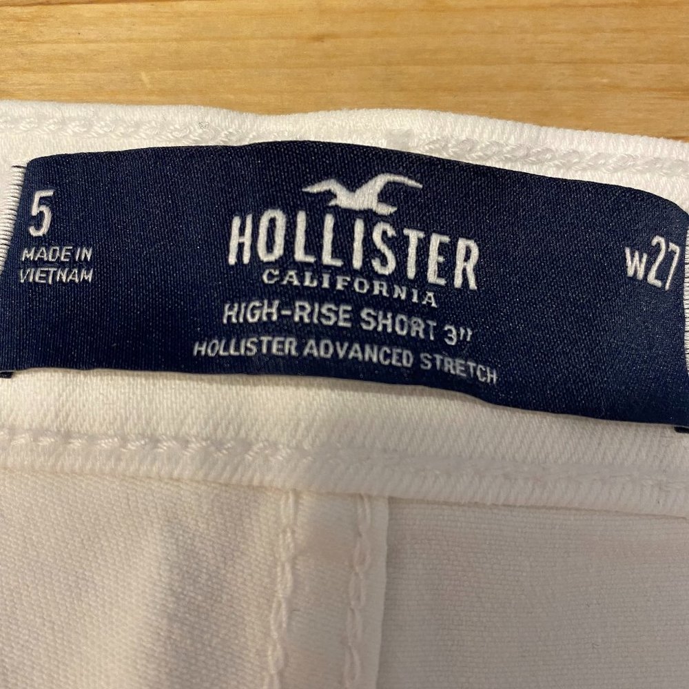 Hollister white denim shorts - Picture 3 of 3